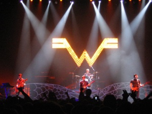 Weezer live